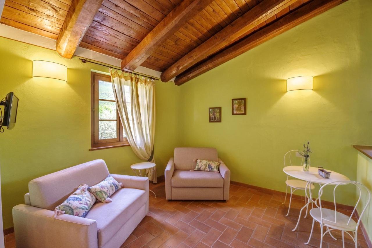 Agriturismo Le Vigne Foligno Bagian luar foto