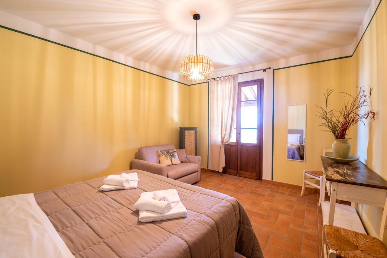 Agriturismo Le Vigne Foligno Bagian luar foto
