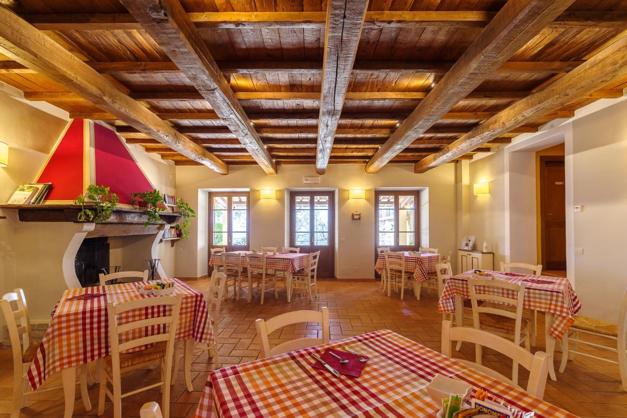 Agriturismo Le Vigne Foligno Bagian luar foto